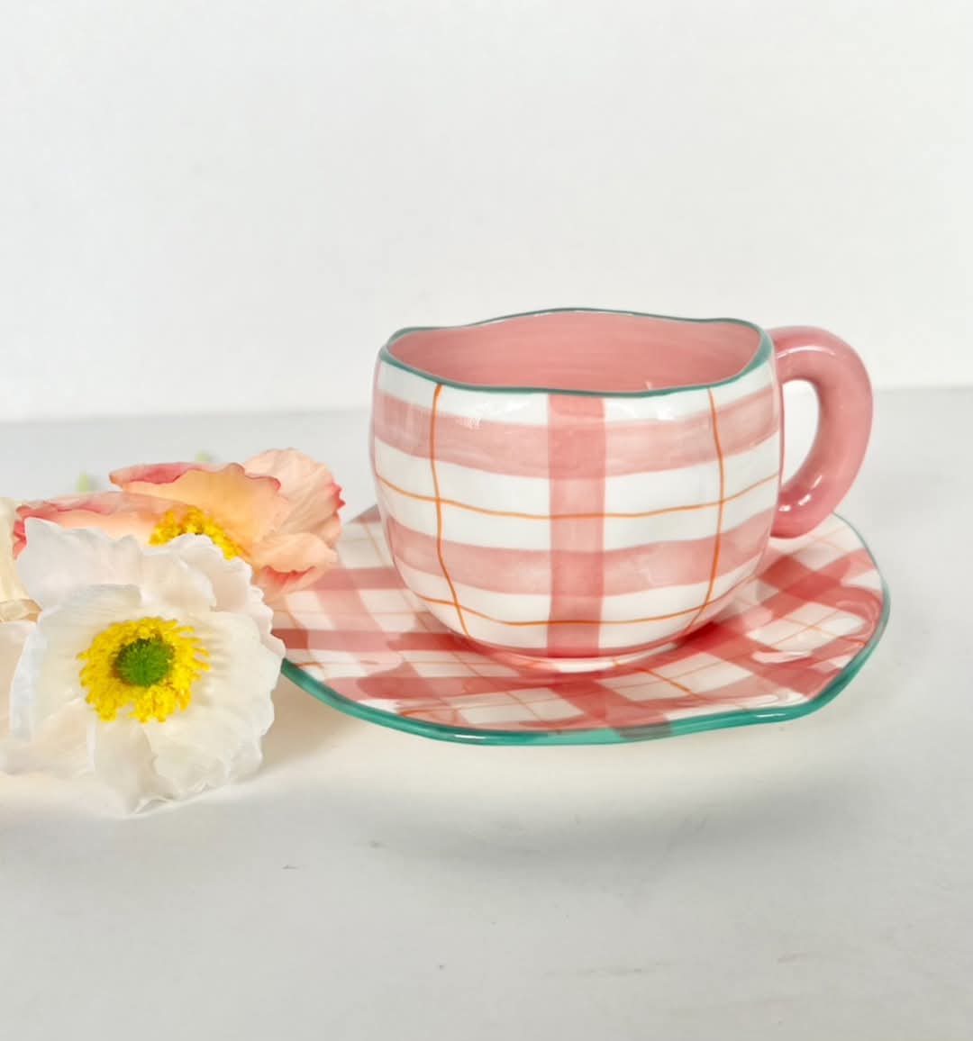 Pink stripe design large mug