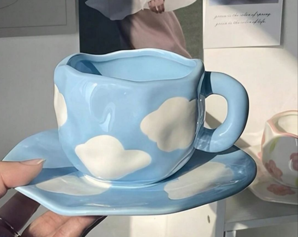 Cloud sky mug with plate