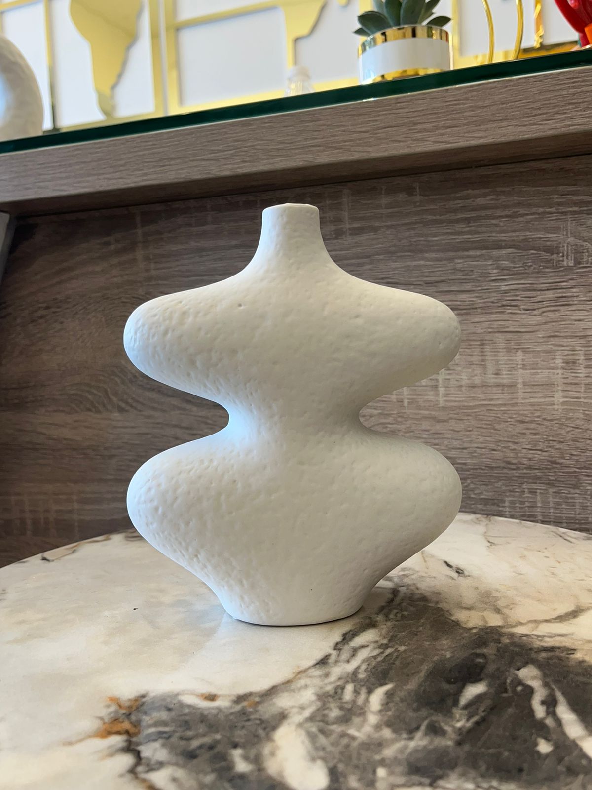 Ceramic vase-1