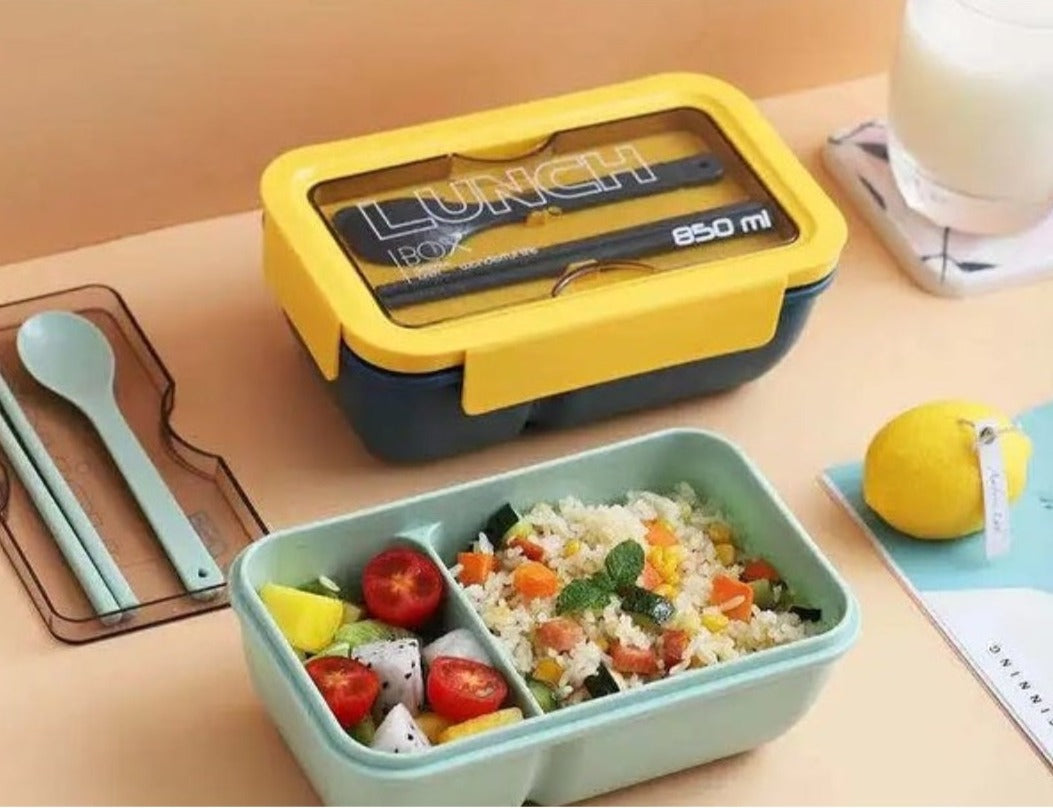 Lunch box 2 compartments with spoon and 2 sticks