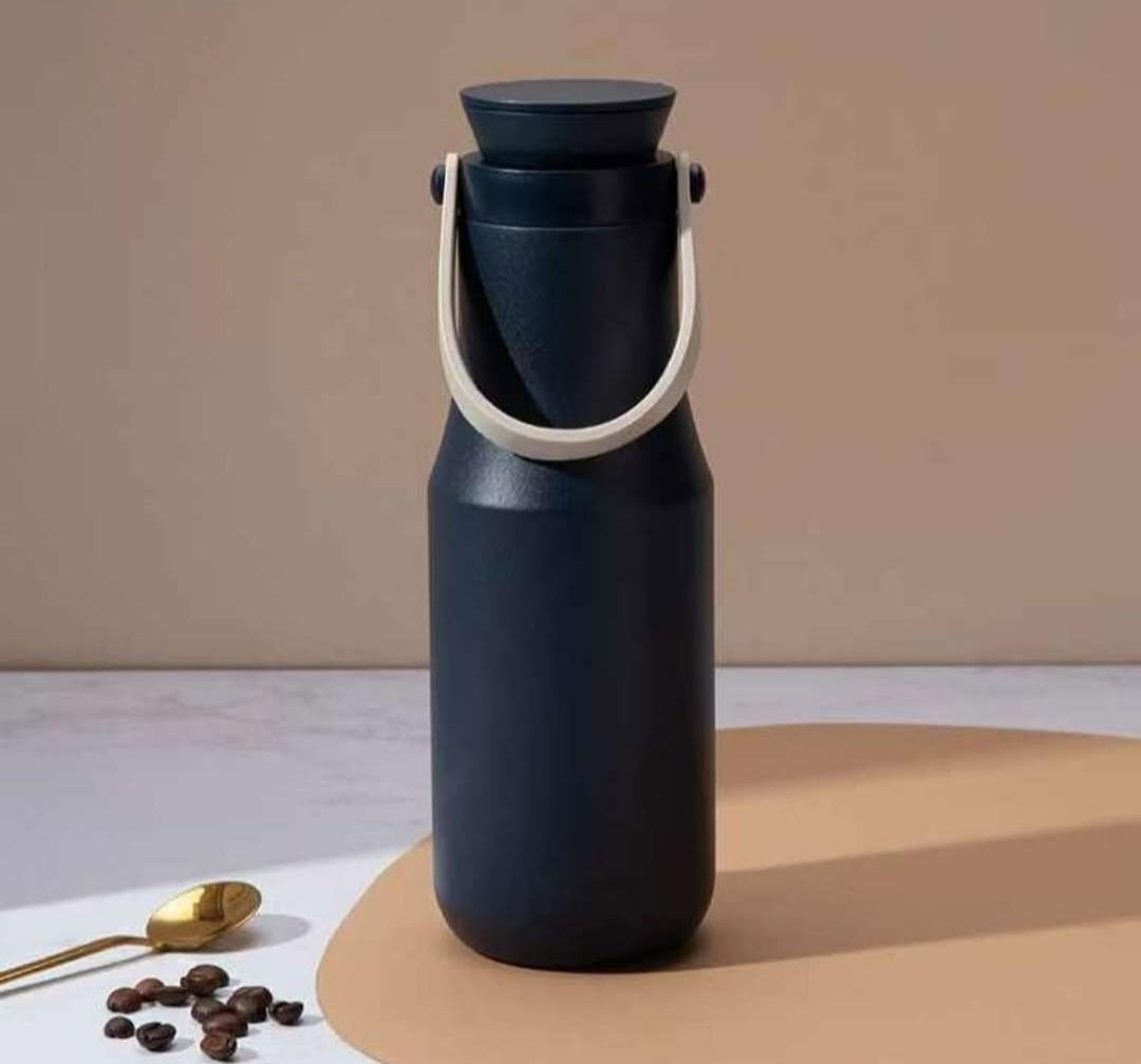 Stainless steel double vacuum insulated thermos