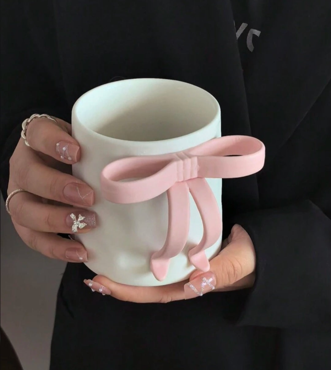 Pink bow handed cearmic mug