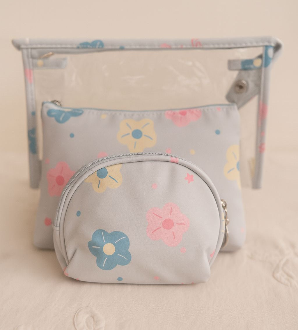 Makeup bags set
