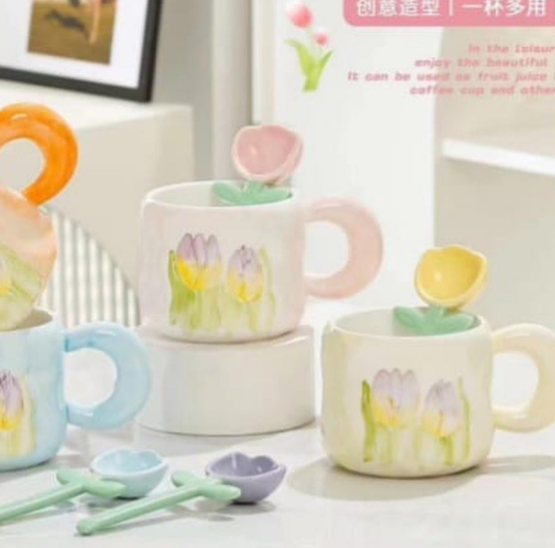 Tulip flower mug with spoon