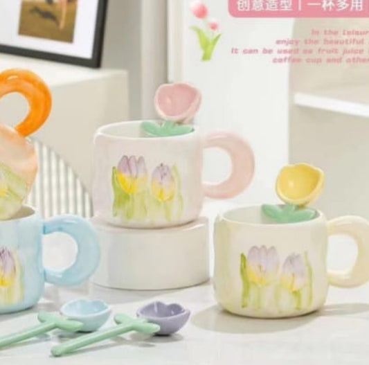 Tulip flower mug with spoon