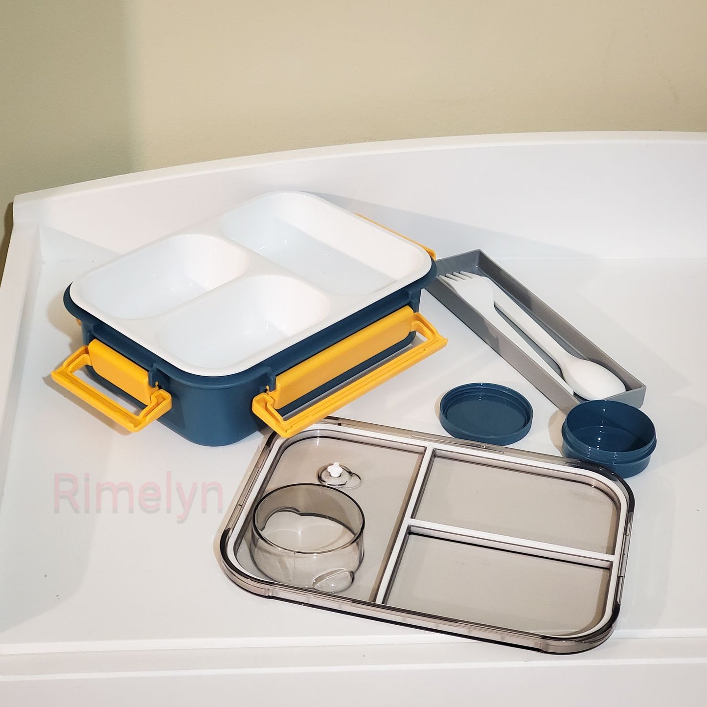 Plastic lunch box bpa free